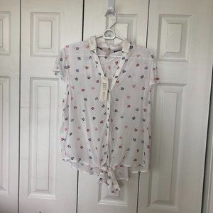 new cute white blouse with seashells